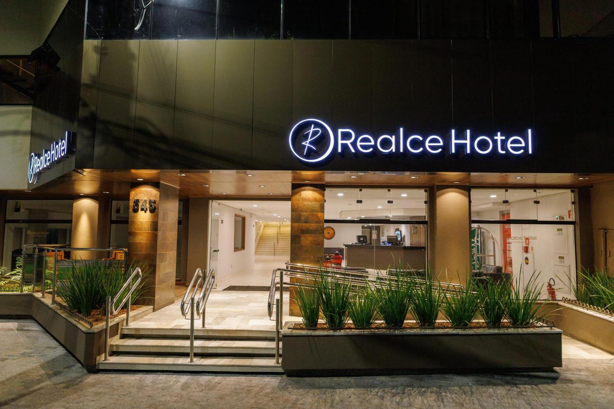 Realce Hotel Jaú Exteriér fotografie